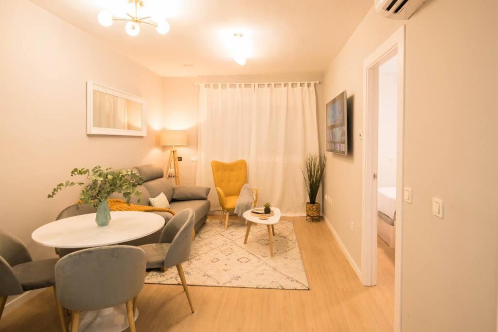 Luxury & Cosy City Center-Wifi مالقة المظهر الخارجي الصورة