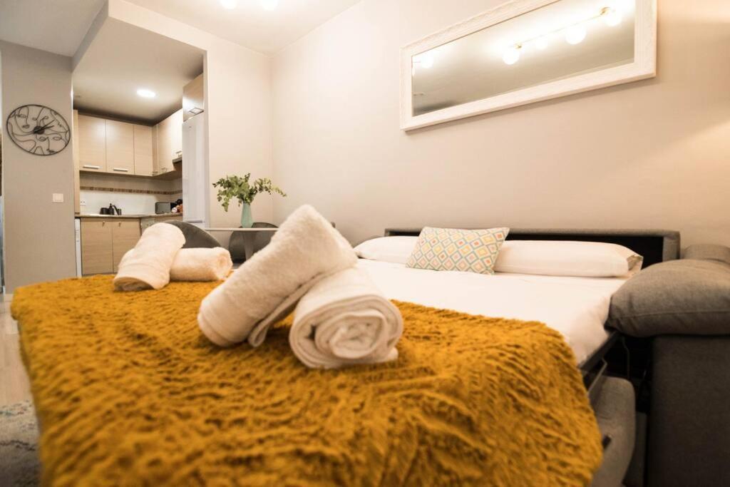 Luxury & Cosy City Center-Wifi مالقة المظهر الخارجي الصورة