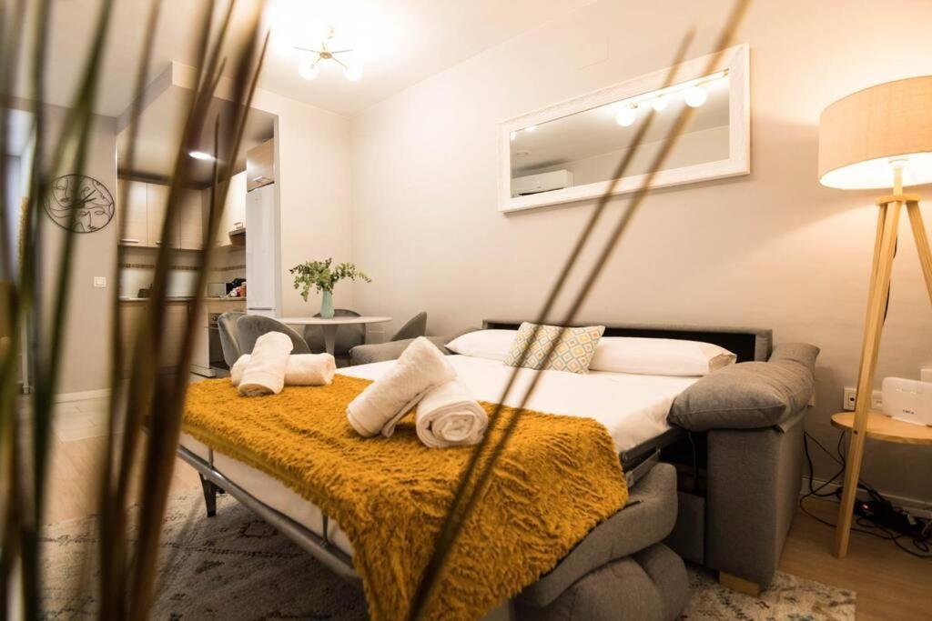 Luxury & Cosy City Center-Wifi مالقة المظهر الخارجي الصورة