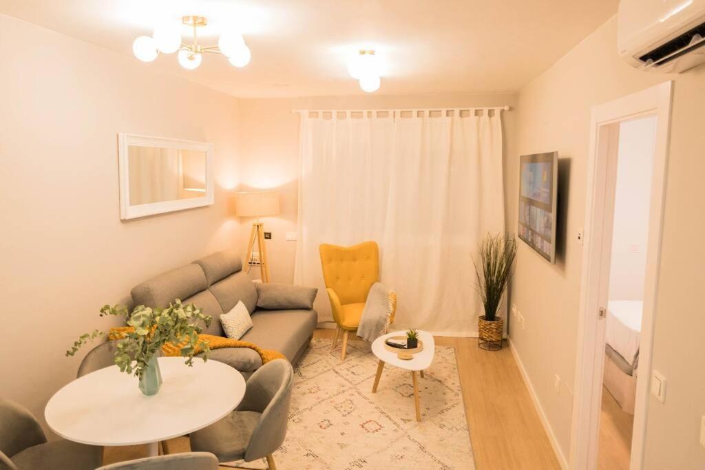 Luxury & Cosy City Center-Wifi مالقة المظهر الخارجي الصورة